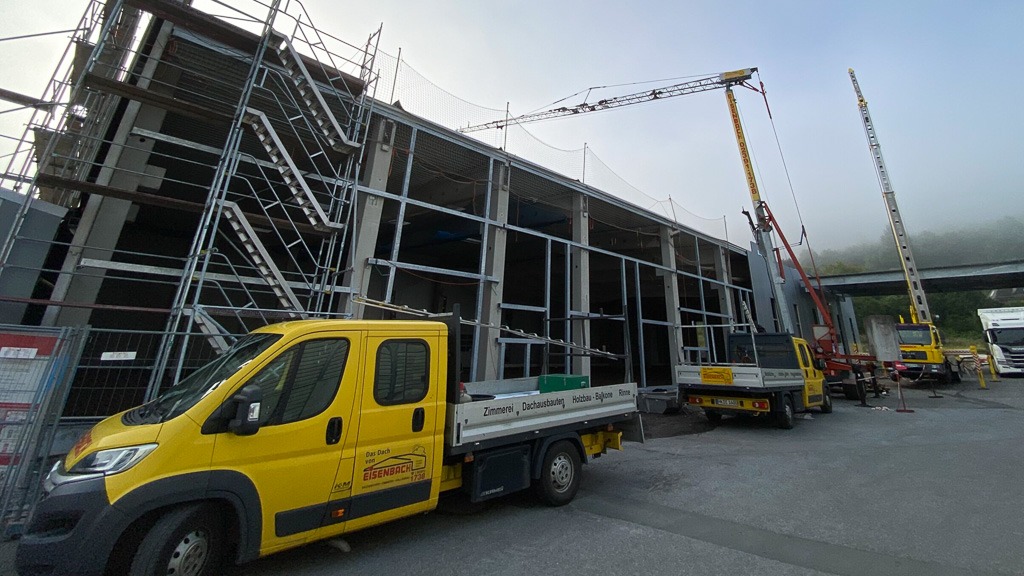 Hallenbau Baustelle
