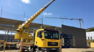 Hallenbau Baustelle